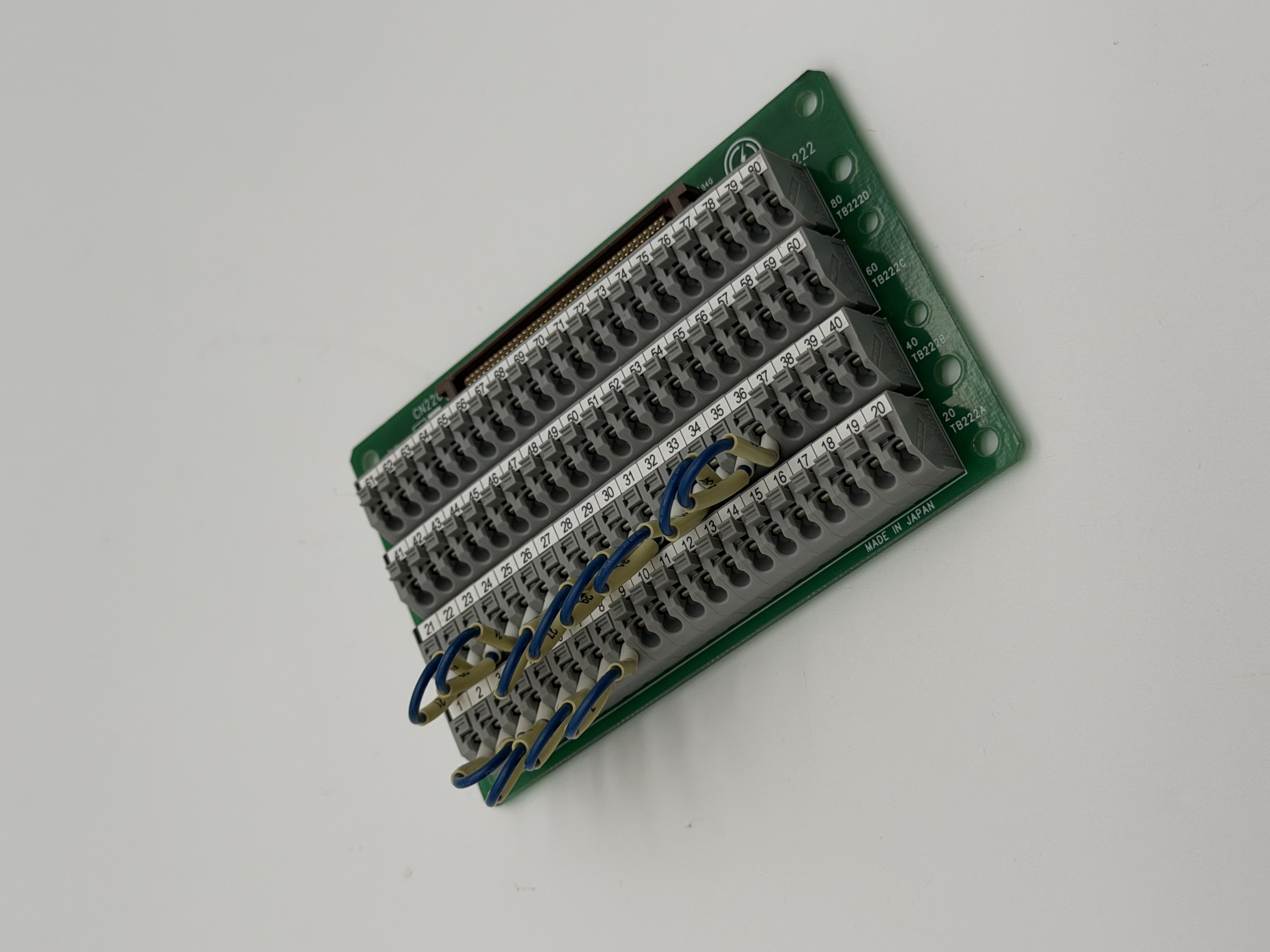 IM-YE250/5-80P