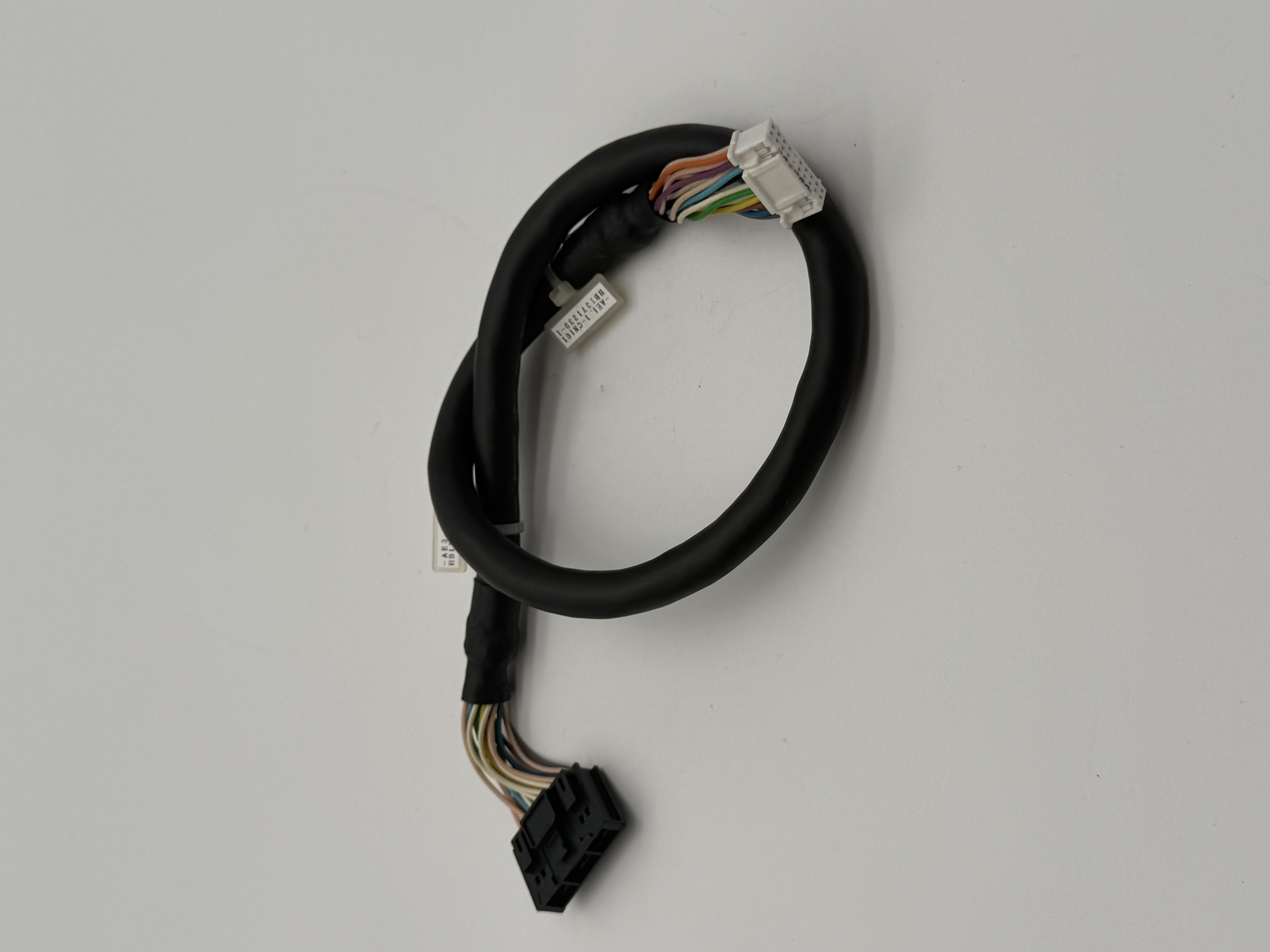 HB1371230-1