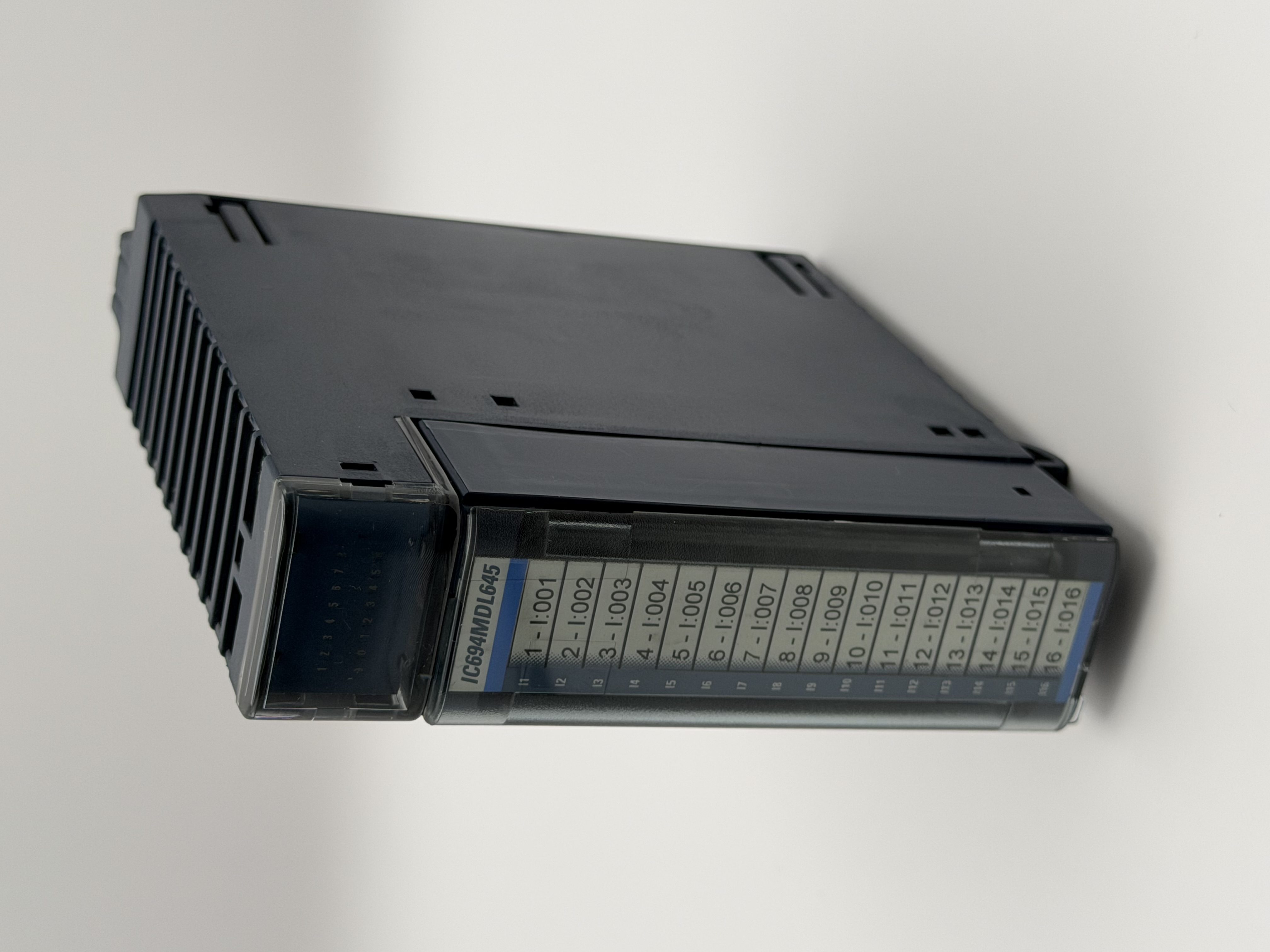 IC694MDL645A