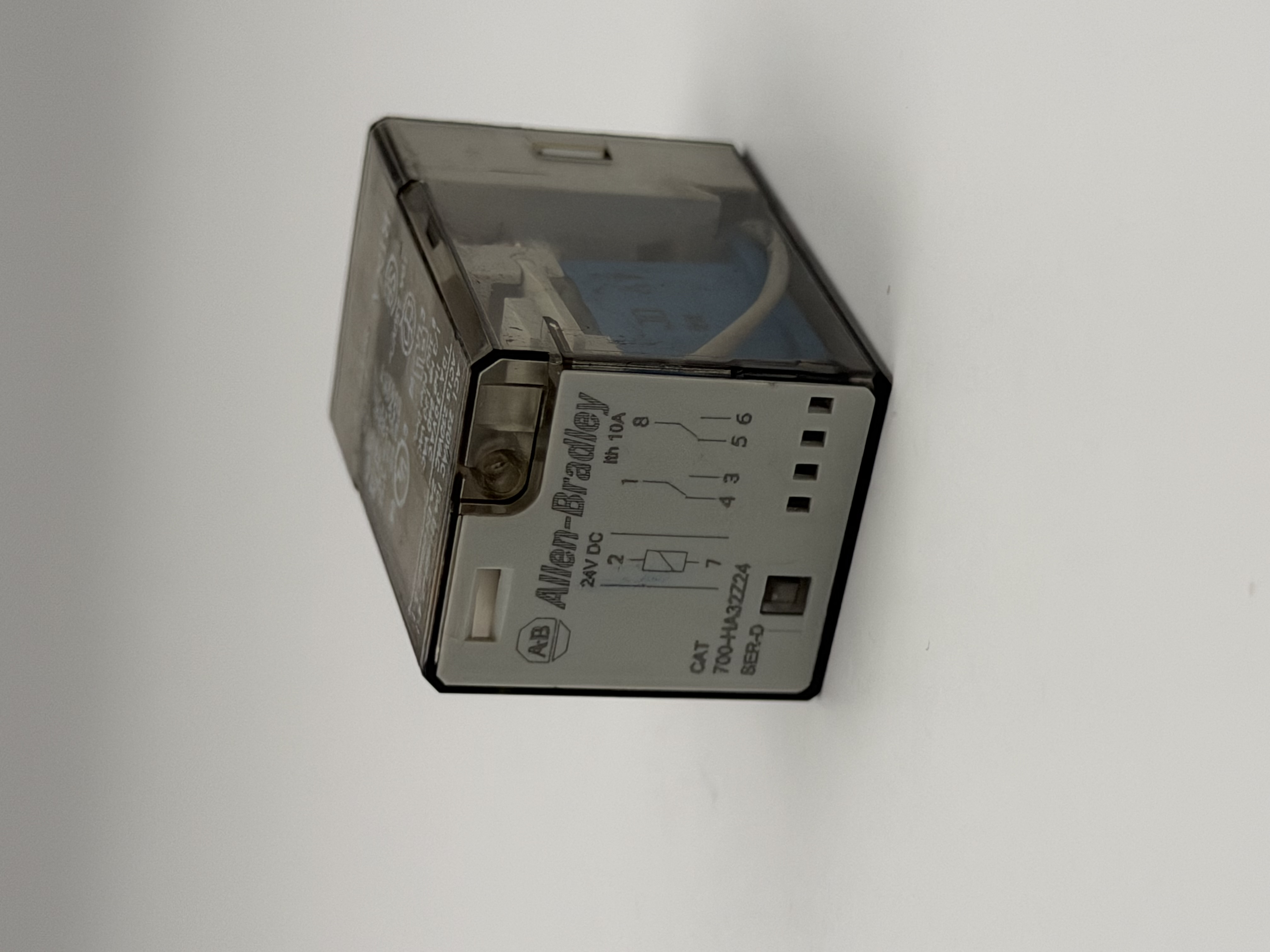 700-HA32Z24 Series D 24VDC 10A DPDT Plug-In Control Relay