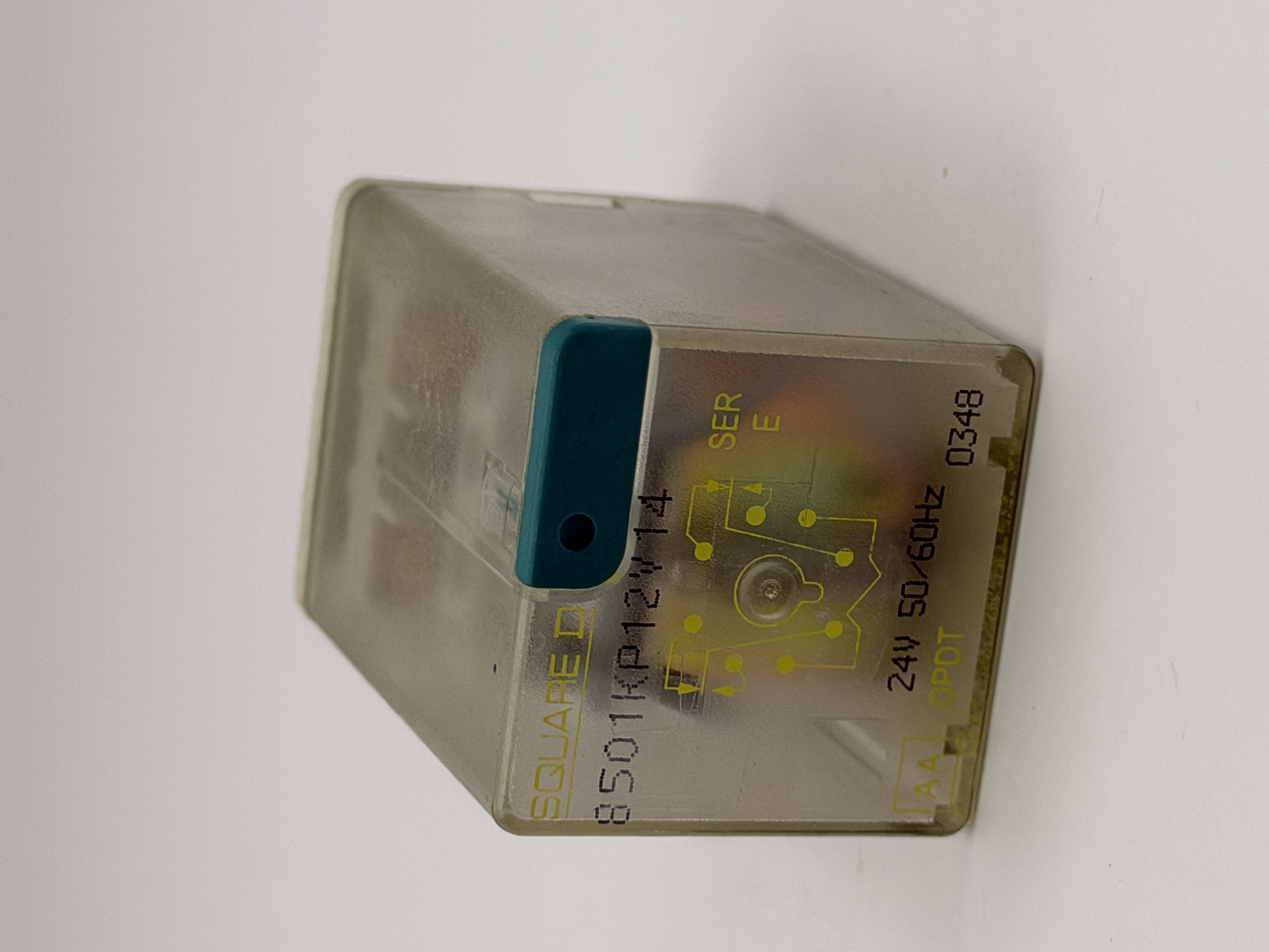 8501KP12V14 — 24 VAC, 50/60 Hz — DPDT