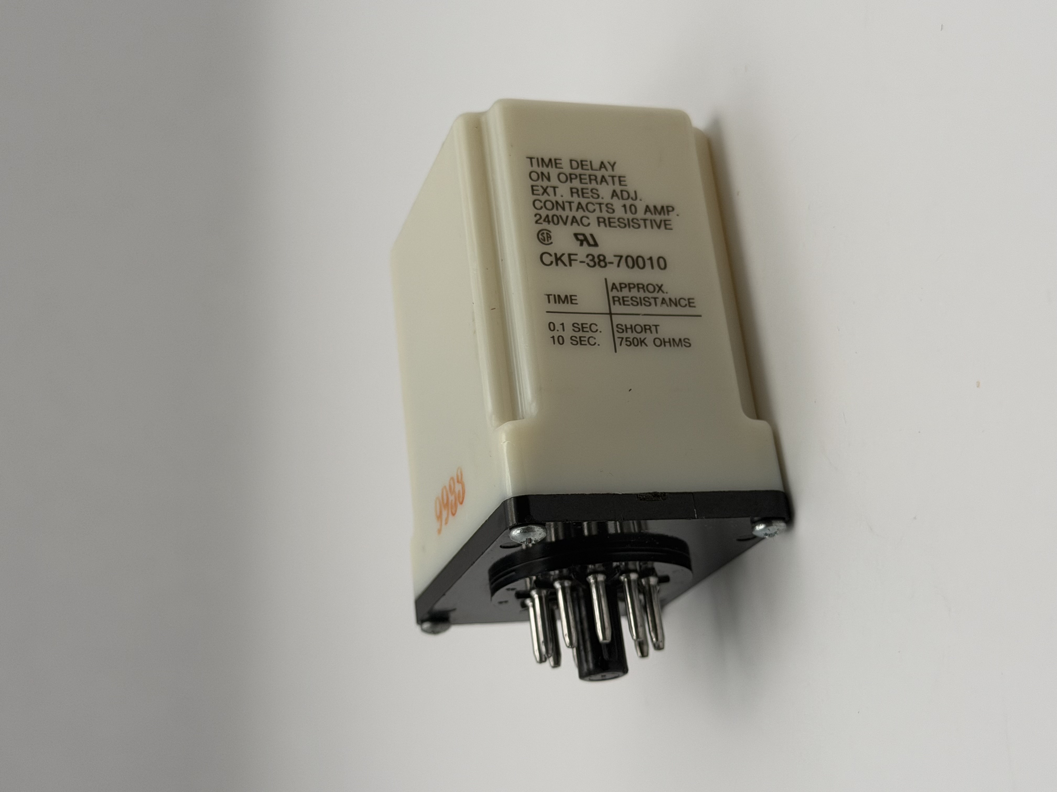CKF-38-70010 120VAC ON Operate Time Delay Relay 11-Pin