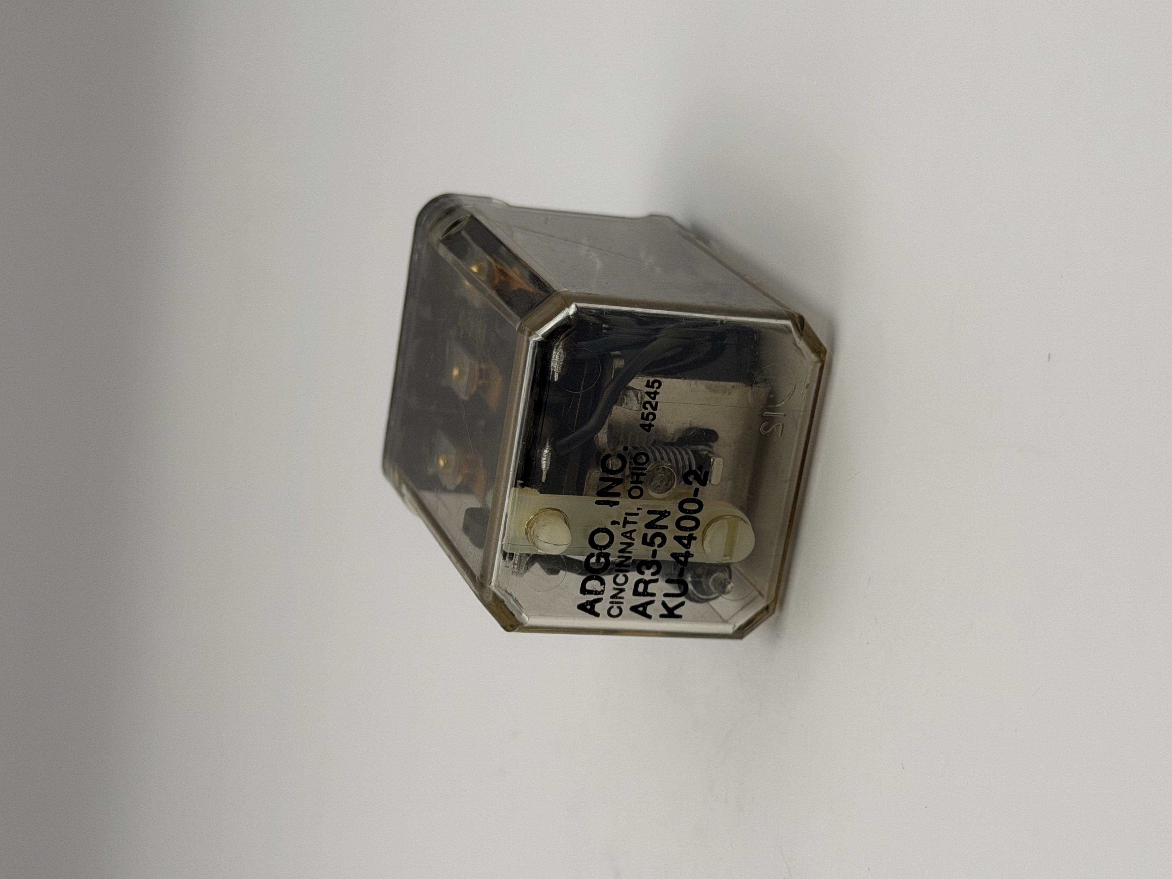 AR3-5N KU-4400-2 3PDT 11-Pin General Purpose Plug-In Relay