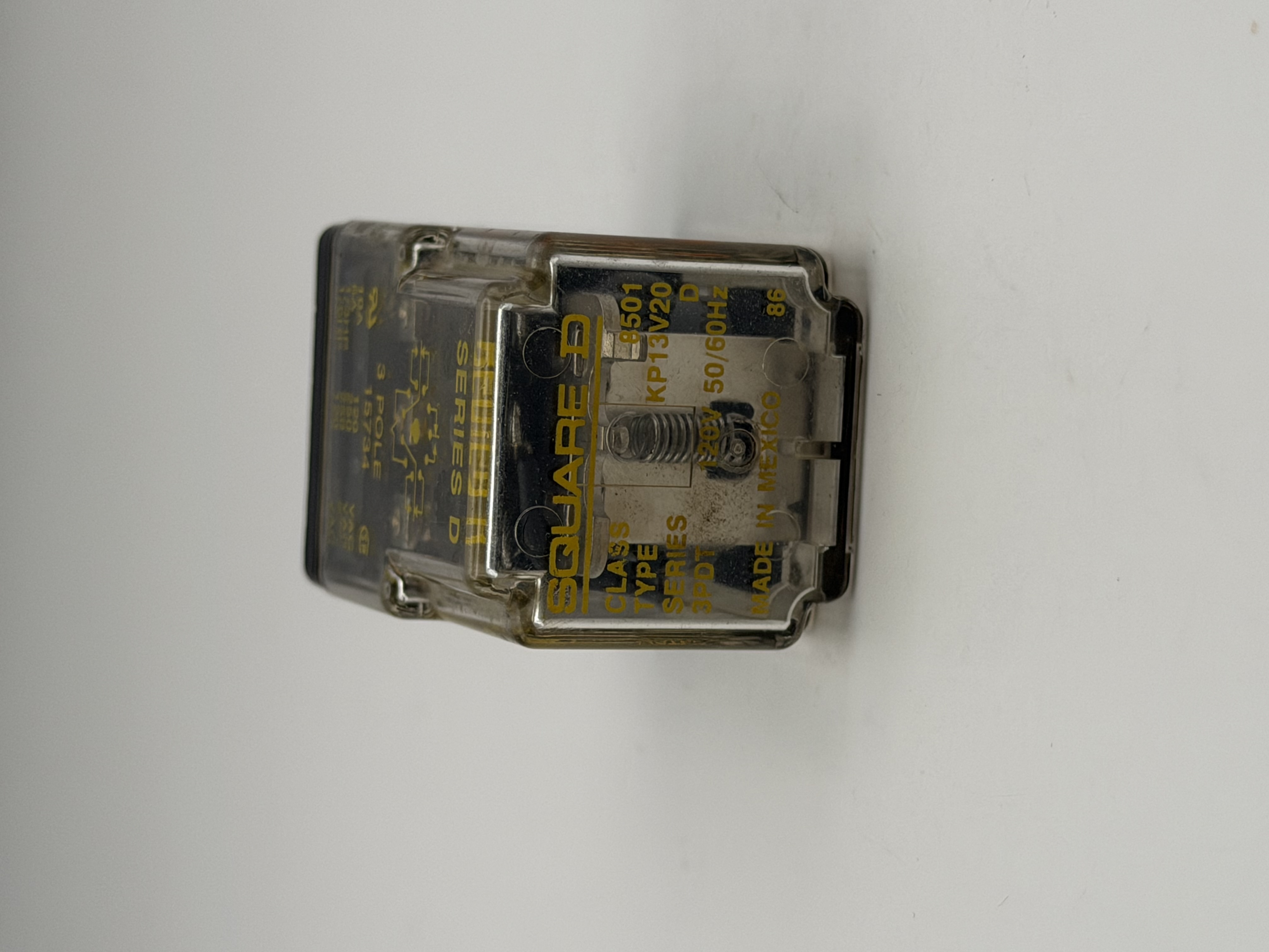Square D 8501-KP13V20 Series D 3PDT 120VAC 50/60Hz General Purpose Relay