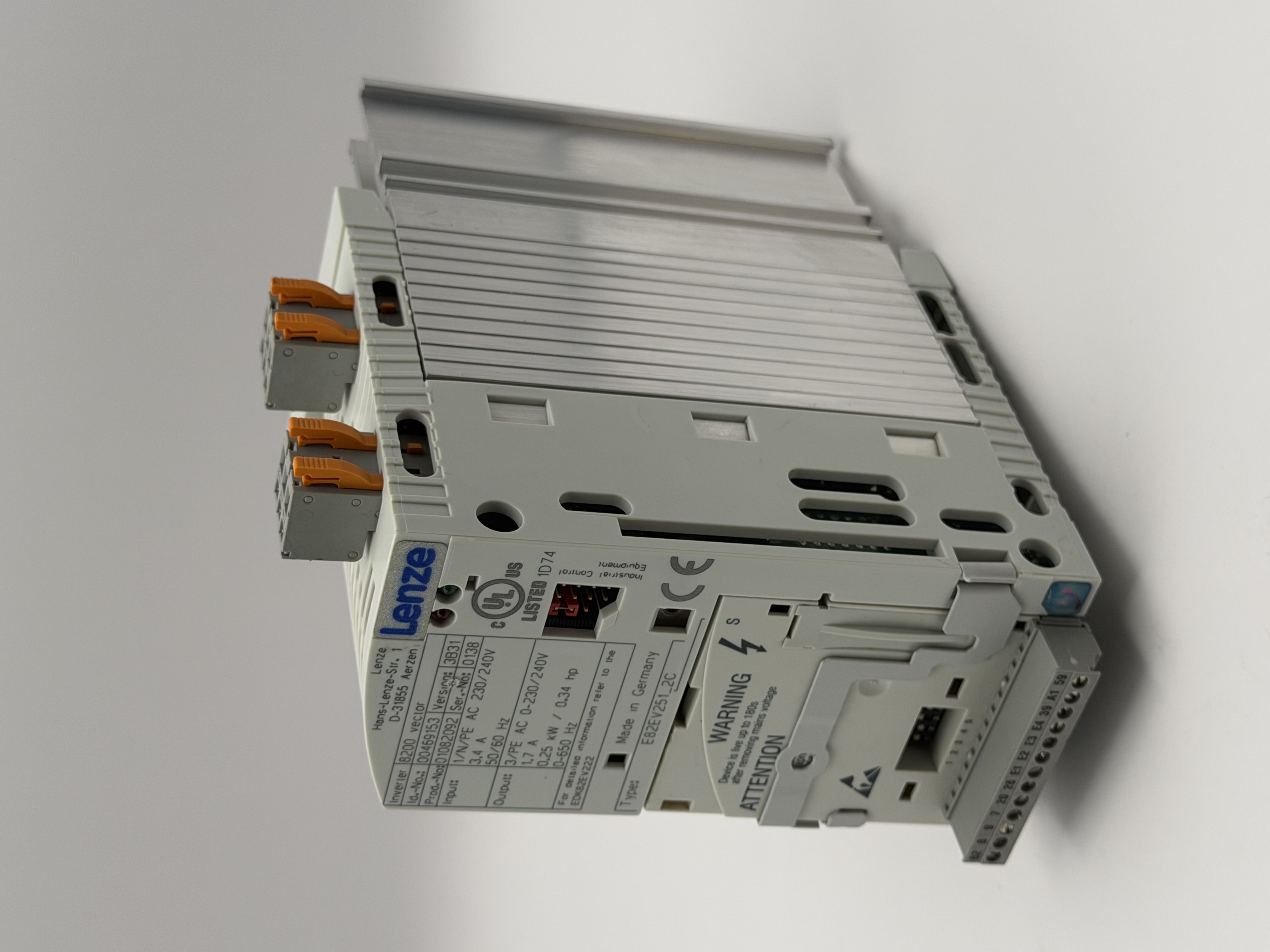 E82EV251_2C
