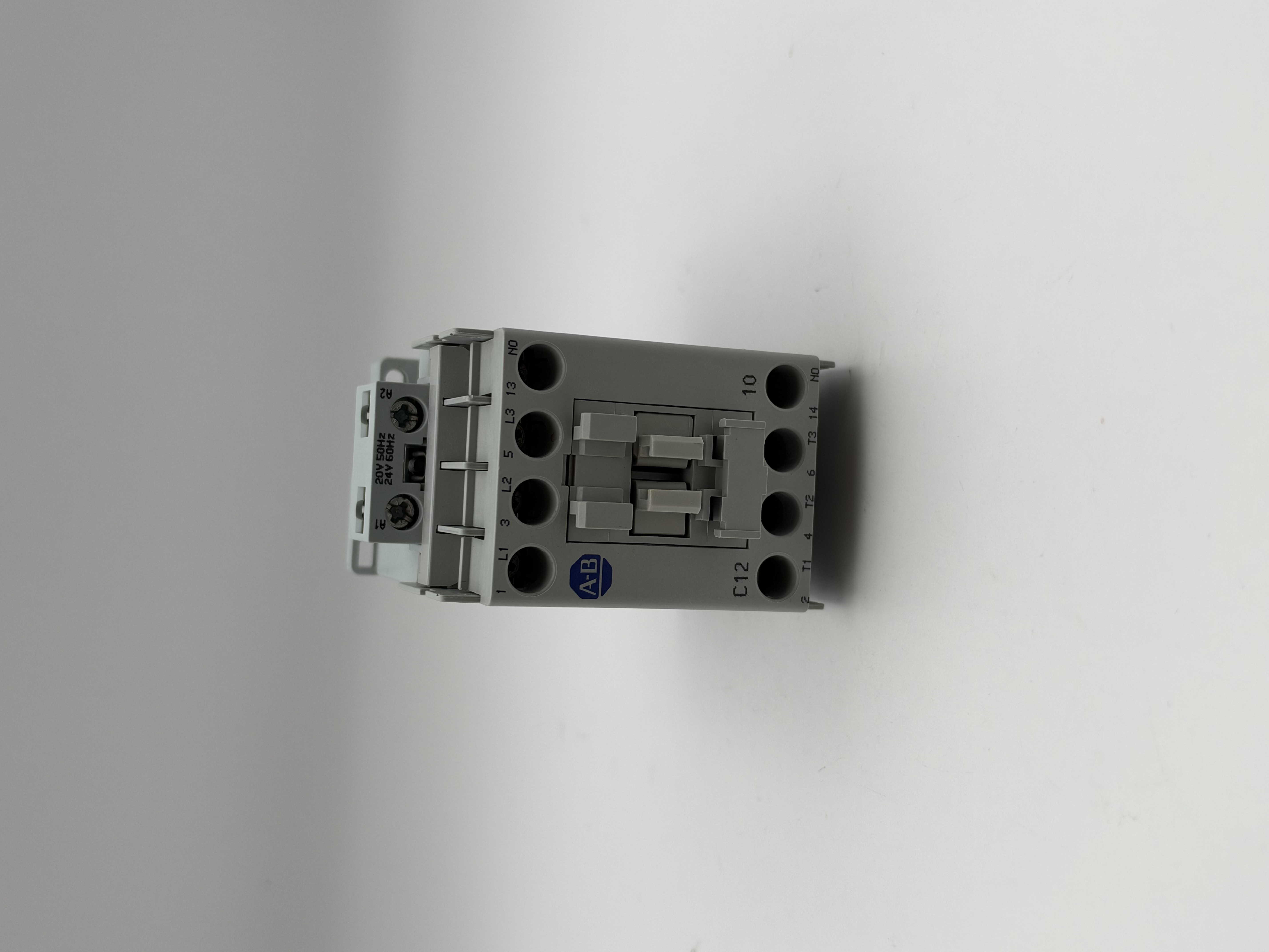 100-C12*10 Series A 12A 3-Pole IEC Contactor 1NO