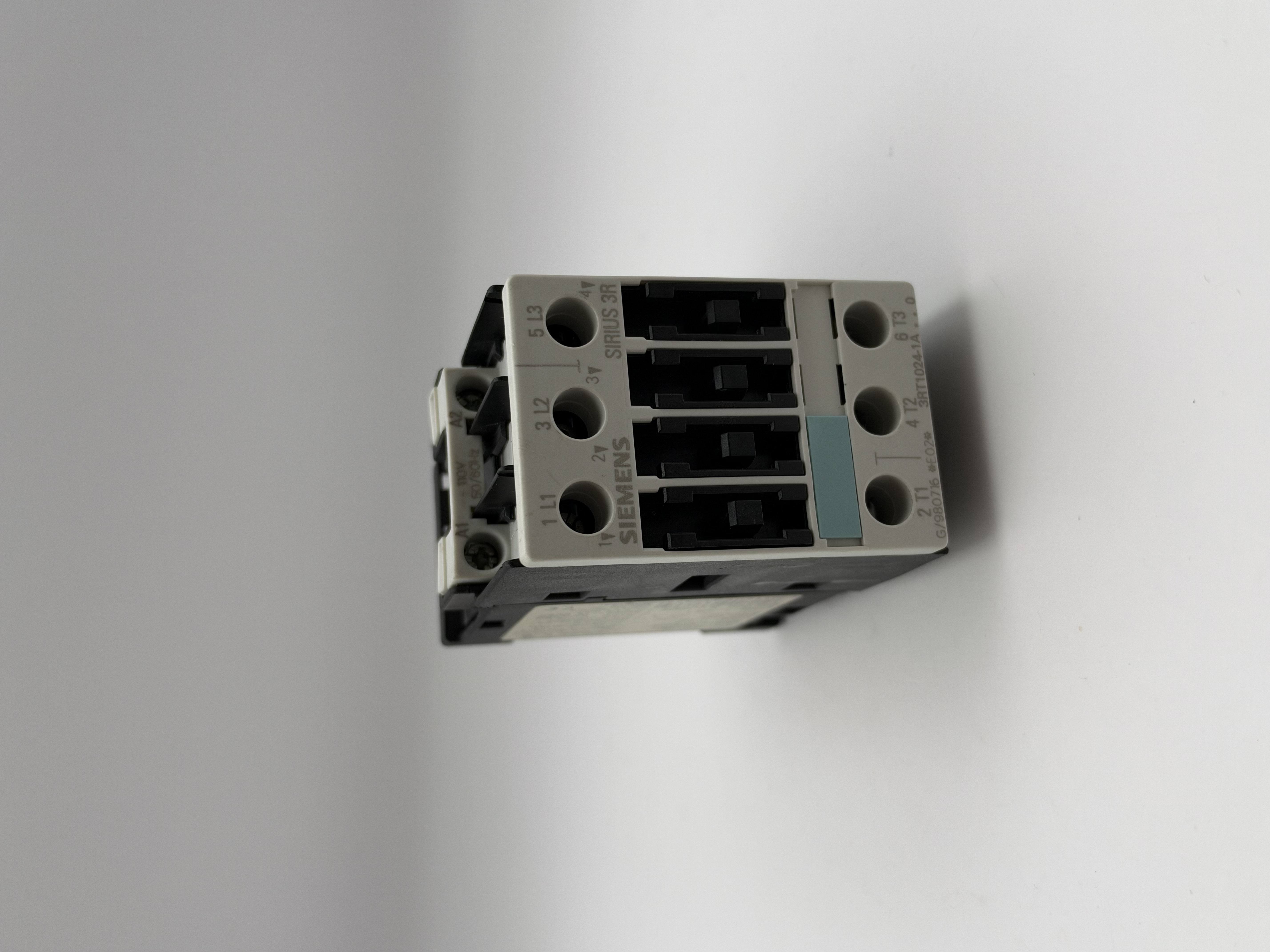 3ZX1012-0RT02-1AA1 Contactor 12A AC-3 40A AC-1 690V