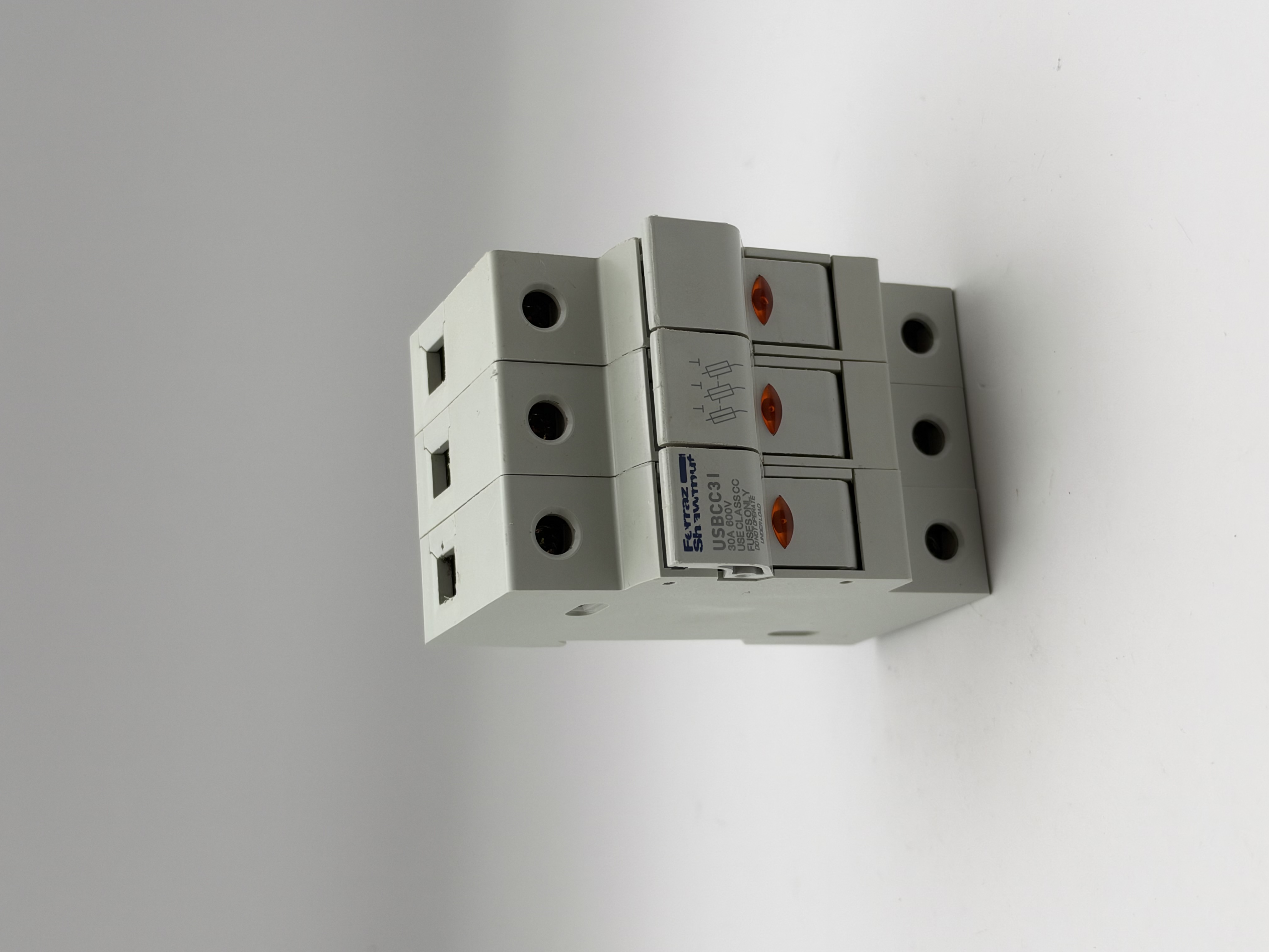 USBCC3I 3-Pole Fuse Holder 30A 600V Class CC